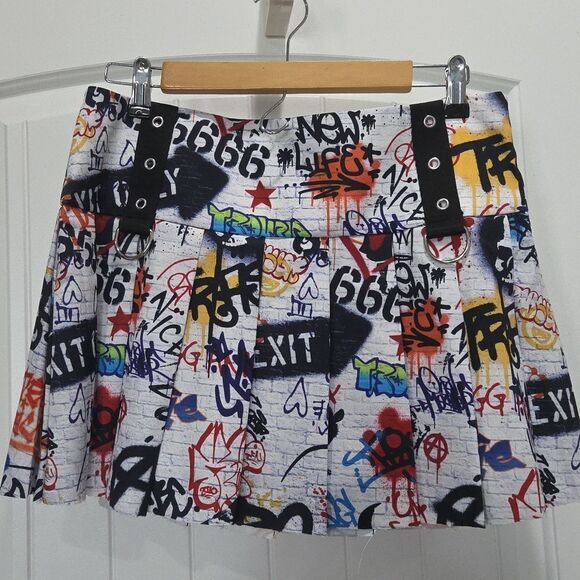 Dolls Kill Dresses & Skirts - Current Mood Graffiti Pleated Mini Skirt Dolls Kill , NwT, LARGE